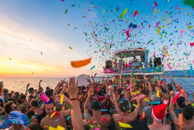 Lloret de Mar со крстарење | лето 2026 - со авион